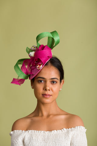 Oaks Day Fascinator (Pink Grace)