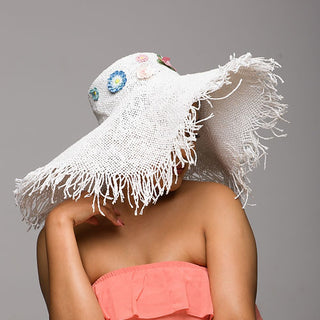 Chic Sun Hat With Floral Design (White Tang)