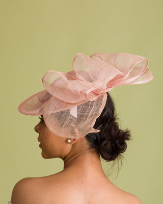Derby hat for ivory dress