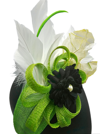 White fascinator feathers