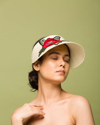 beach vacation hat