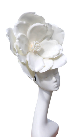 derby white fascinator churchill down
