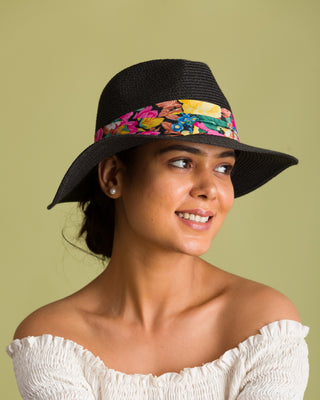 hat for travel
