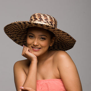 neutral tone hat for women